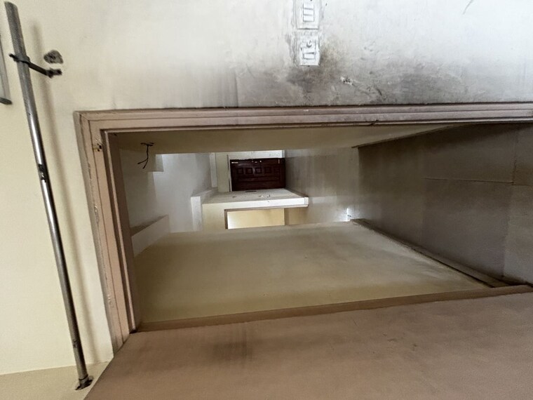 Room, upavp-ganga-yamuna-and-hindon-enclave 2.5 Bedroom 1295 Sq.Ft. Apartment In Pratap Vihar Ghaziabad 10541439
