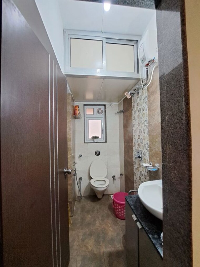 Bathroom, dipti-sweta-chs 2 Bedroom 747 Sq.Ft. Apartment In Jogeshwari East Mumbai 10541487