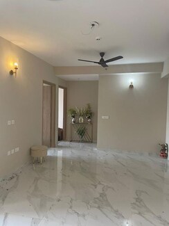 2 BHK + Store Room Apartment For Rent in M3M Heights