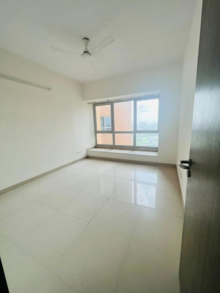 Room, db-woods 2.5 Bedroom 1084 Sq.Ft. Apartment In Goregaon East Mumbai 10541517