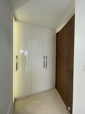 Room in 3 BHK Builder Floor at Greater Kailash I – for Sale