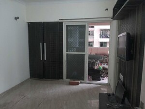 2 BHK Apartment For Rent in Gaur City 2 - 14th Avenue, Sector 16c Greater Noida
