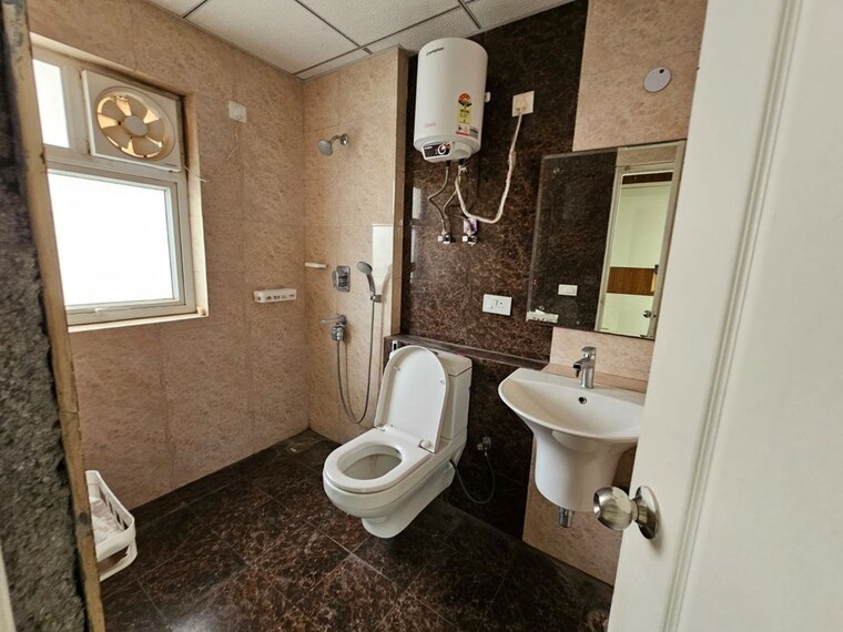 Bathroom, shree-vardhman-victoria 3 Bedroom 1950 Sq.Ft. Apartment In Sector 70 Gurgaon 10541539