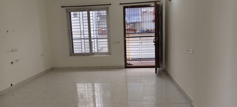 Room, halasuru 2 Bedroom 1200 Sq.Ft. Apartment In Halasuru Bangalore 10541544