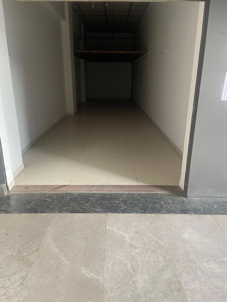 Room, vision-flora Commercial Shop 700 Sq.Ft. In Pimple Saudagar Pune 10541564