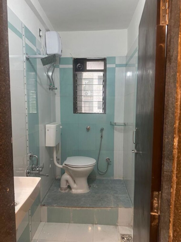 Bathroom, kamdhenu-pride 2 Bedroom 1200 Sq.Ft. Apartment In Kharghar Navi Mumbai 10541604