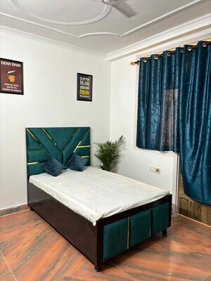 Team Area in 1 RK Builder Floor at Saket – for Rent