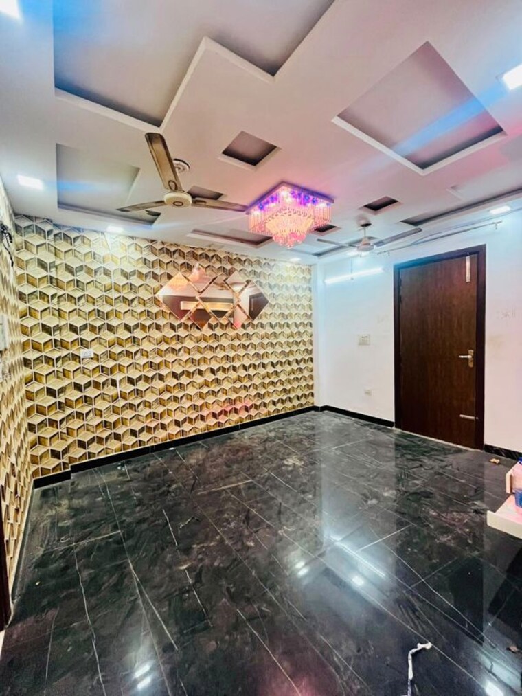 Bedroom, dwarka mor 2 Bedroom 60 Sq.Yd. Builder Floor In Dwarka Mor Delhi 10541636