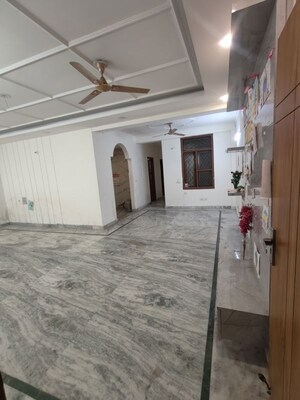 1 RK Builder Floor For Rent in Saket