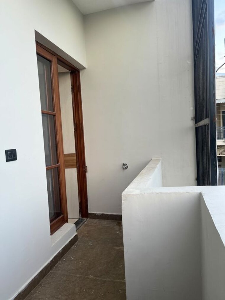 Room, sector 123 4 Bedroom 108 Sq.Yd. Independent House In Sector 123 Mohali 10541673