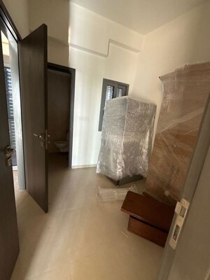Living Room in 3 BHK Apartment at Piramal Mahalaxmi, Mahalaxmi – for Rent