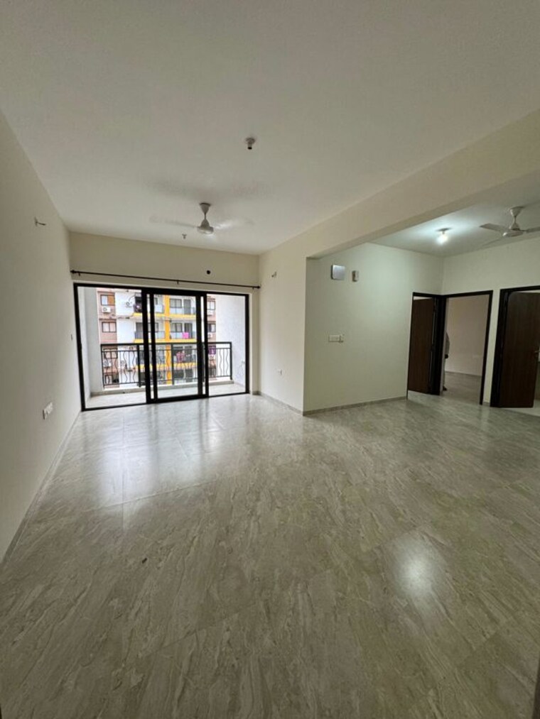 Room, miramar 2 Bedroom 1210 Sq.Ft. Apartment In Miramar Goa 10541688