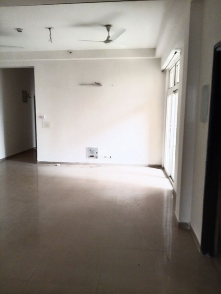 Room, mahagun-my-woods 3 Bedroom 1520 Sq.Ft. Apartment In Sector 16c Greater Noida Greater Noida 10541712