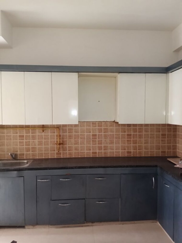 Kitchen, mahagun-my-woods 3 Bedroom 1520 Sq.Ft. Apartment In Sector 16c Greater Noida Greater Noida 10541712