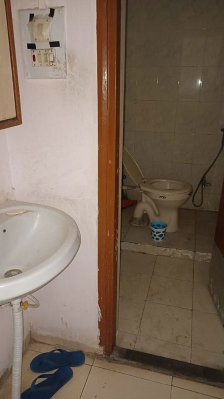 Bathroom, nirmal-township-a 2 Bedroom 1150 Sq.Ft. Villa In Hadapsar Pune 10541711