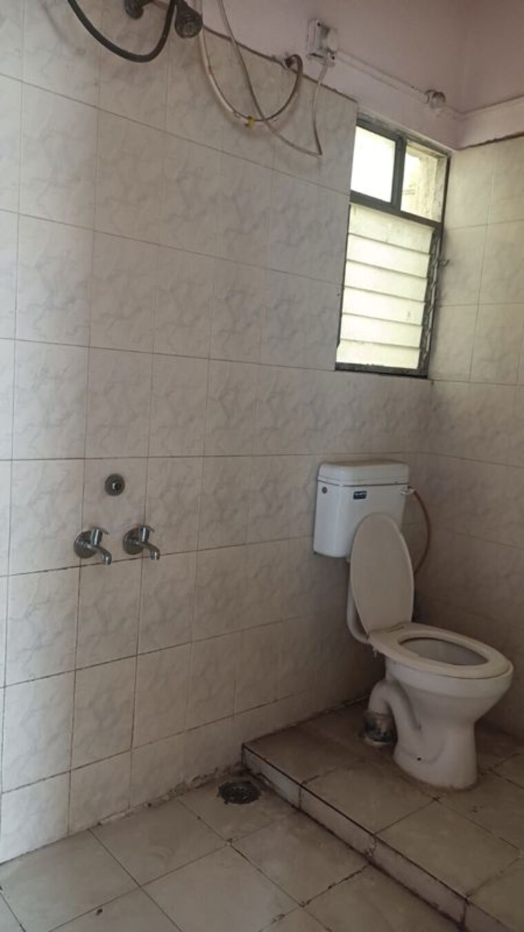 Bathroom, nirmal-township-a 2 Bedroom 1150 Sq.Ft. Villa In Hadapsar Pune 10541711