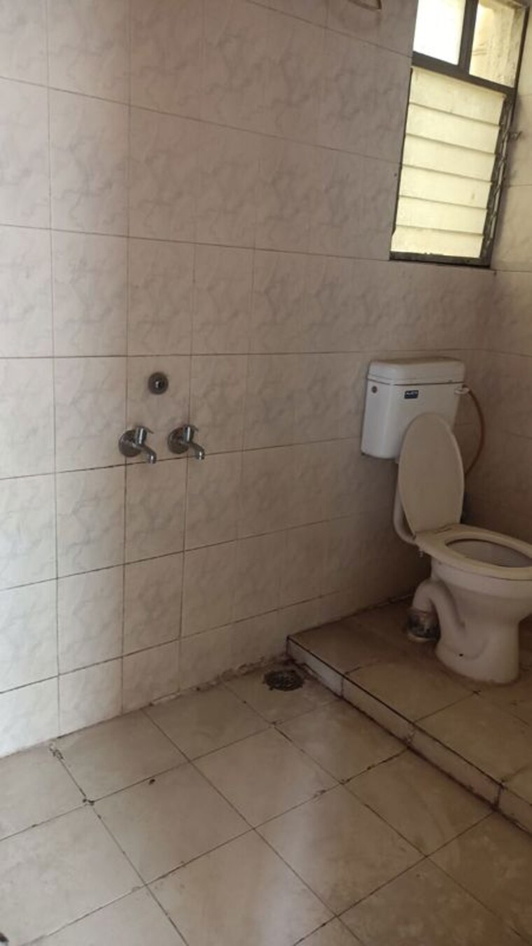 Bathroom, nirmal-township-a 2 Bedroom 1150 Sq.Ft. Villa In Hadapsar Pune 10541711