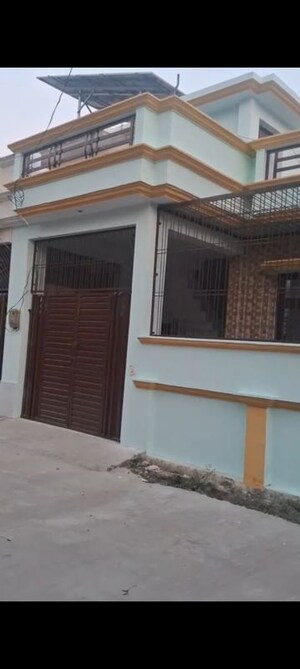 2 BHK Independent House – Exterior View View at Jankipuram Extension - for Rent