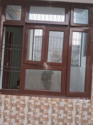  2 BHK Independent House at Jankipuram Extension – for Rent