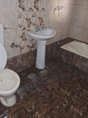 Bathroom in 2 BHK Independent House at Jankipuram Extension – for Rent