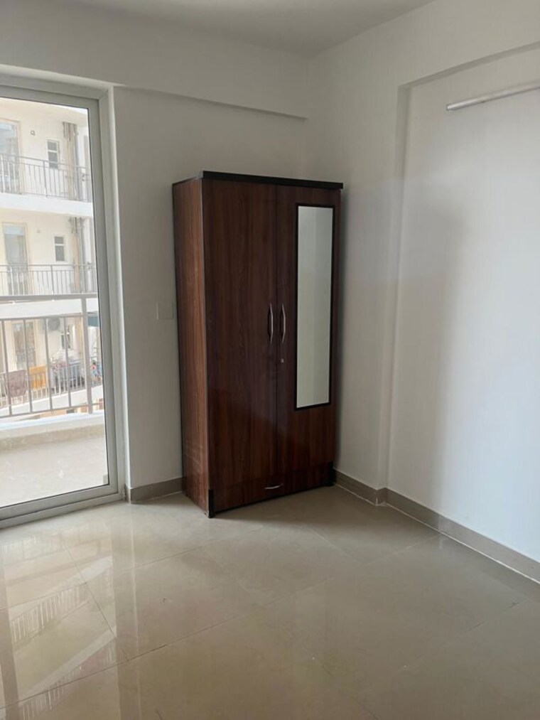 Room, rof-amaltas 3 Bedroom 645 Sq.Ft. Apartment In Sector 92 Gurgaon 10541720
