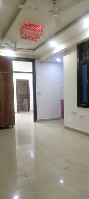 Living Room in 1 BHK Builder Floor at Shakti Khand 2 – for Rent