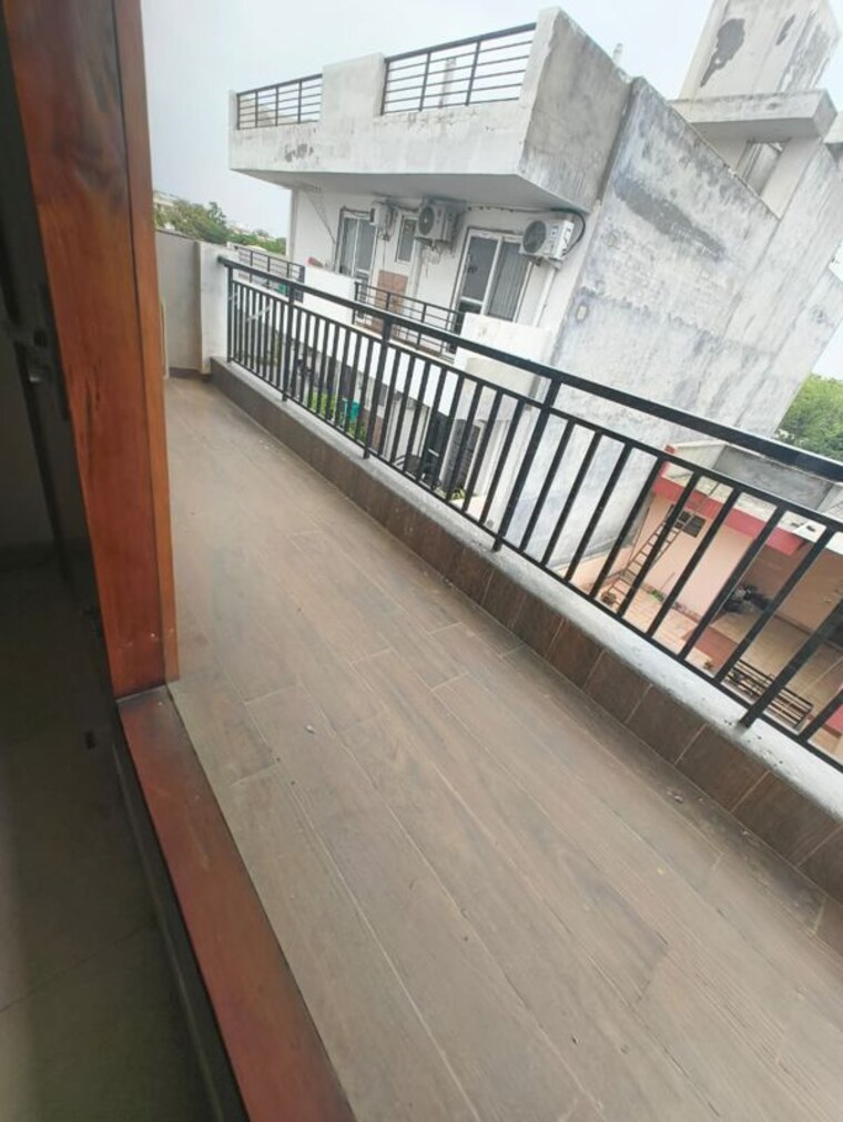 Balcony, sector 23a 3 Bedroom 1800 Sq.Ft. Builder Floor In Sector 23a Gurgaon 10541755