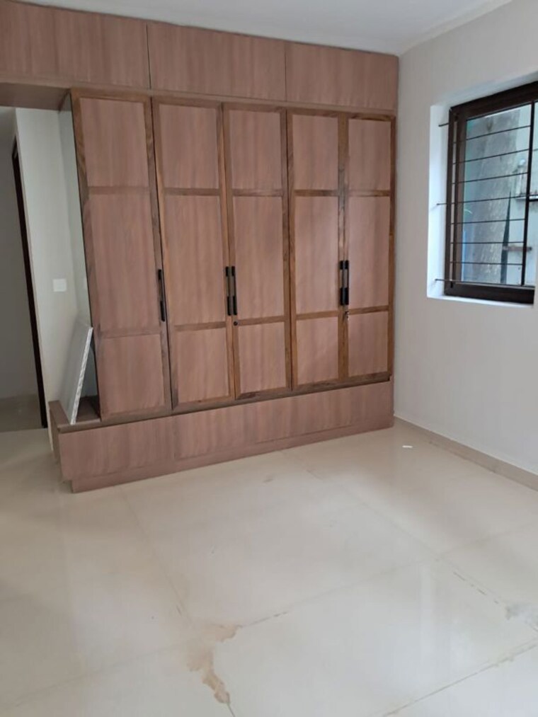 Room, indiranagar 3 Bedroom 2000 Sq.Ft. Builder Floor In Indiranagar Bangalore 10541754
