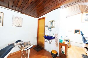   Office Space at Navrangpura – for Sale