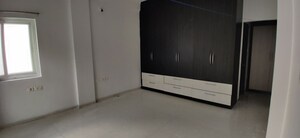 2 BHK Apartment For Rent in Aparna Sarovar Grande, Nallagandla