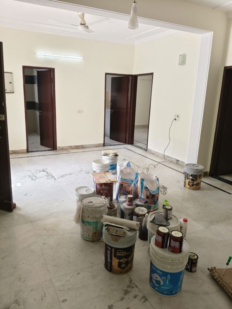  Parking, sector 23 2 Bedroom 1200 Sq.Ft. Builder Floor In Sector 23 Gurgaon 10541777