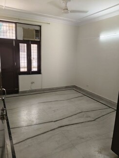 2 BHK Builder Floor For Rent in Sector 23