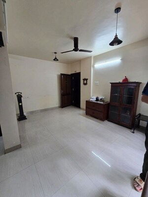 Room in 2 BHK Apartment at Mittal Brothers Whistling Palms, Wakad – for Rent