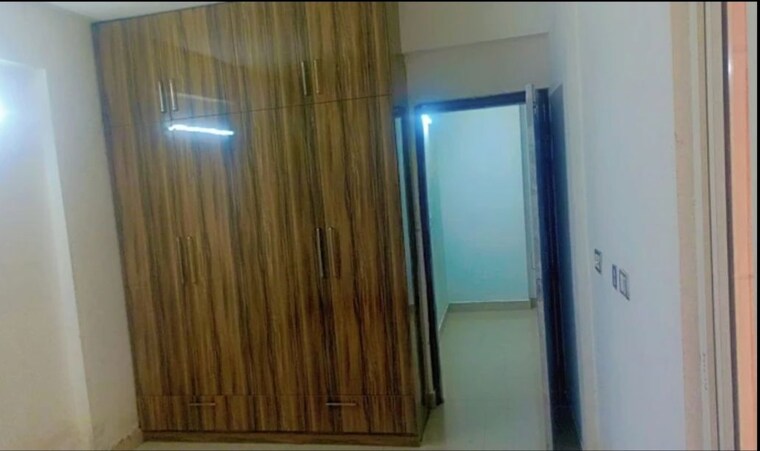 Room, rof-amaltas 3 Bedroom 645 Sq.Ft. Apartment In Sector 92 Gurgaon 10541752
