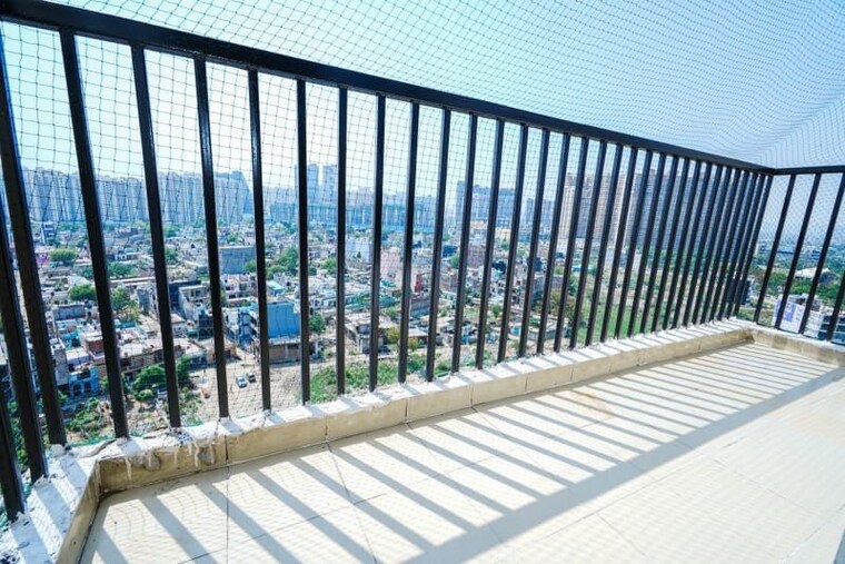 Balcony, gaur-city-5th-avenue 2.5 Bedroom 1175 Sq.Ft. Apartment In Sector 4 Greater Noida Greater Noida 10541816