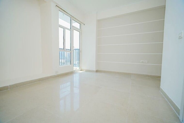 Room, gaur-city-5th-avenue 2.5 Bedroom 1175 Sq.Ft. Apartment In Sector 4 Greater Noida Greater Noida 10541816