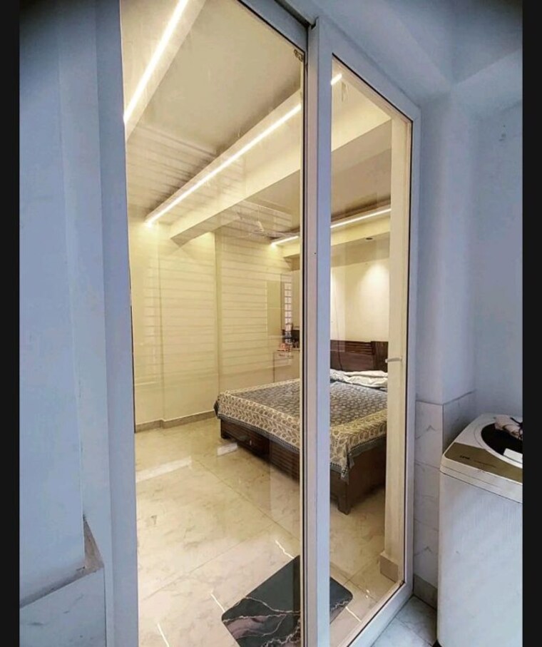 Bathroom, risland-sky-mansion 3 Bedroom 60 Sq.Yd. Apartment In Chattarpur Delhi 10541831