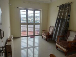 Room in 1 BHK Apartment at Pimpri – for Sale