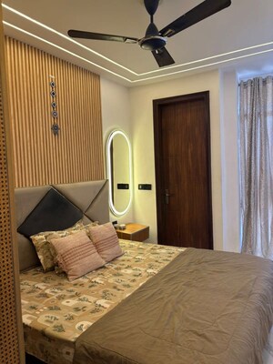 Bedroom in 1 BHK Builder Floor at Saket – for Rent