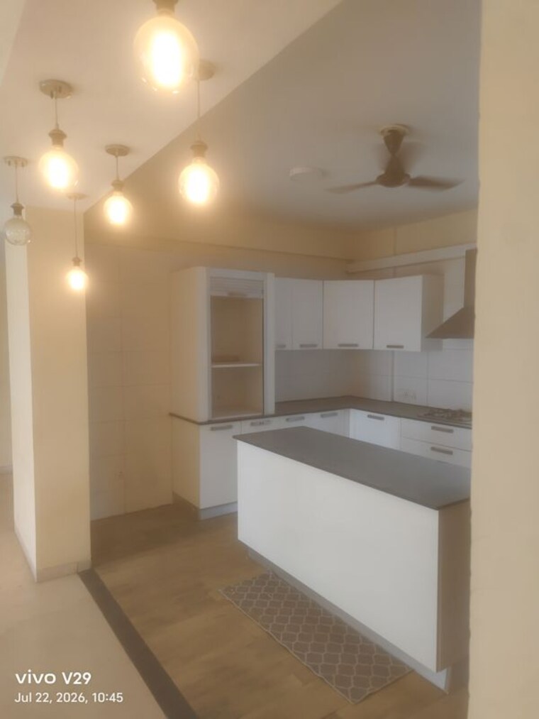 Bathroom, tata-raheja-raisina-residency 3 Bedroom 2950 Sq.Ft. Apartment In Sector 59 Gurgaon 10541779