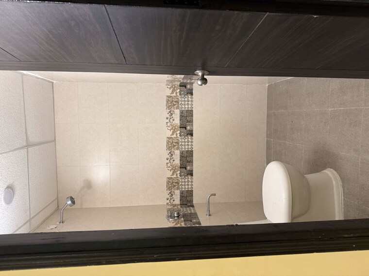 Room, signature-signum-36 2 Bedroom 1020 Sq.Ft. Builder Floor In Sohna Sector 36 Gurgaon 10541852