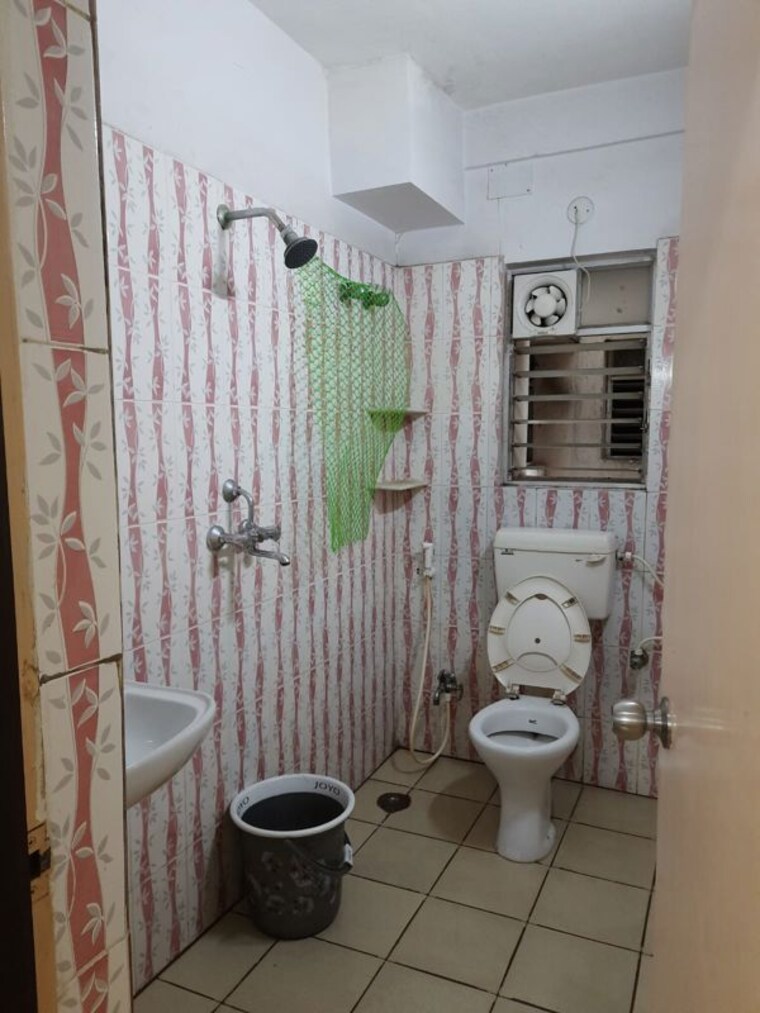 Bathroom, aster-gardens 3 Bedroom 1343 Sq.Ft. Apartment In Rajarhat Kolkata 10541868
