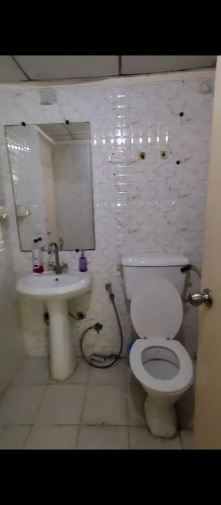 Bathroom, gaur-city-2-11th-avenue  1205 Sq.Ft. Apartment In Sector 16c Greater Noida Greater Noida 10541869