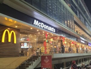 Shop – Exterior View View at Trehan Iris Broadway, Sector 85 - for Sale
