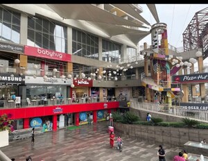  Shop For Sale in Trehan Iris Broadway, Sector 85