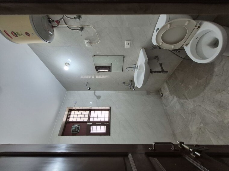 Team Area, sector 45 3 Bedroom 2400 Sq.Ft. Builder Floor In Sector 45 Gurgaon 10541879