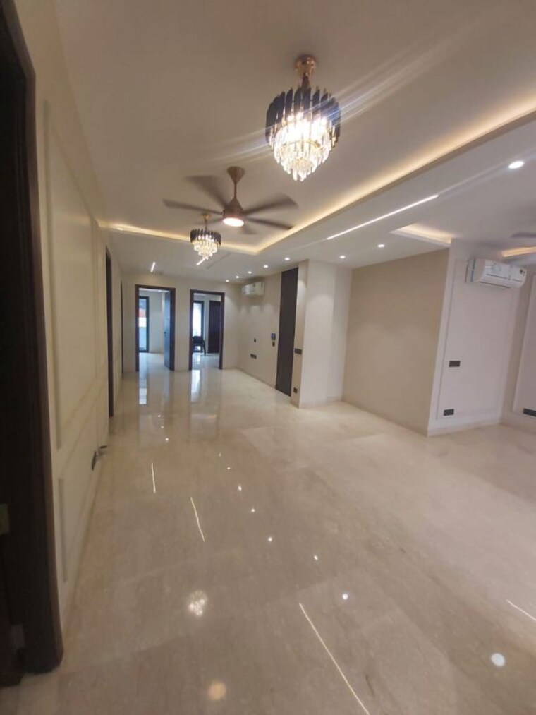 Room, dlf city phase 3 4 Bedroom 316 Sq.Yd. Builder Floor In Dlf City Phase 3 Gurgaon 10541914