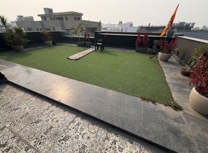Terrace in 4 BHK Builder Floor at Greater Kailash – for Rent
