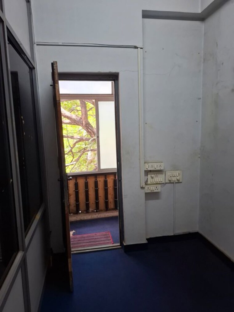 Other, jayanagar Commercial Office Space 650 Sq.Ft. In Jayanagar Bangalore 10353996