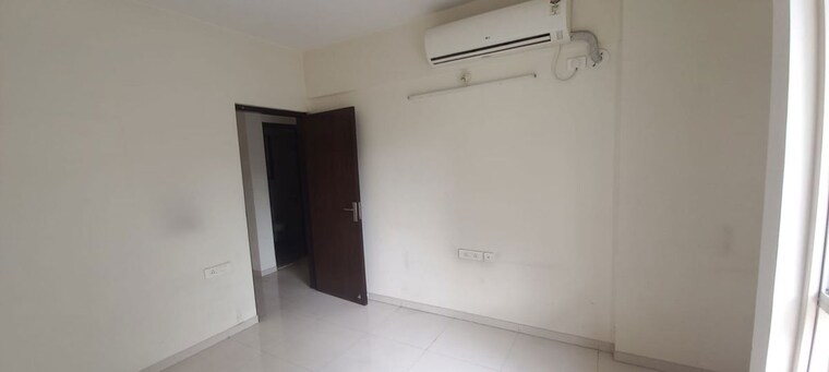 Room, nyati-epitome 3 Bedroom 1250 Sq.Ft. Apartment In Mohammadwadi Pune 10541944